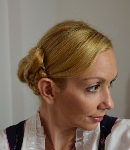 Oktoberfest Hairstyle DIY